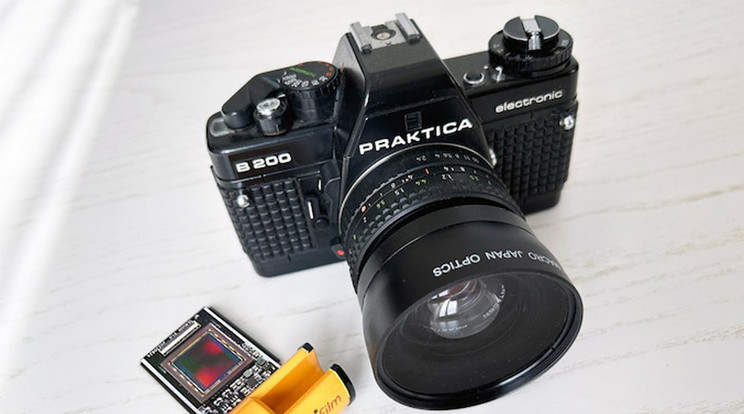 Egy új eszköz célja, hogy a közel elavult 35 mm-es filmes kamerákat működő digitális modellekké alakítsa / Fotó: Profimedia
