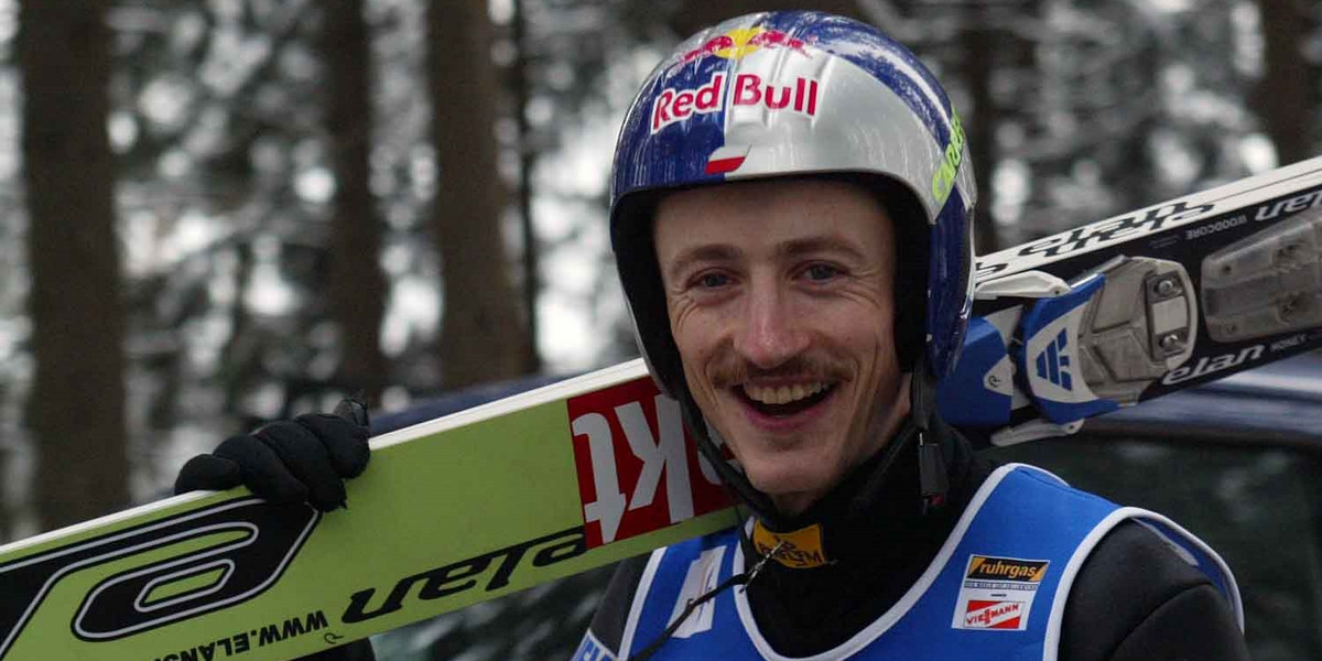 Adam Małysz z "faktowymi" nartami odniósł sporo sukcesów. 