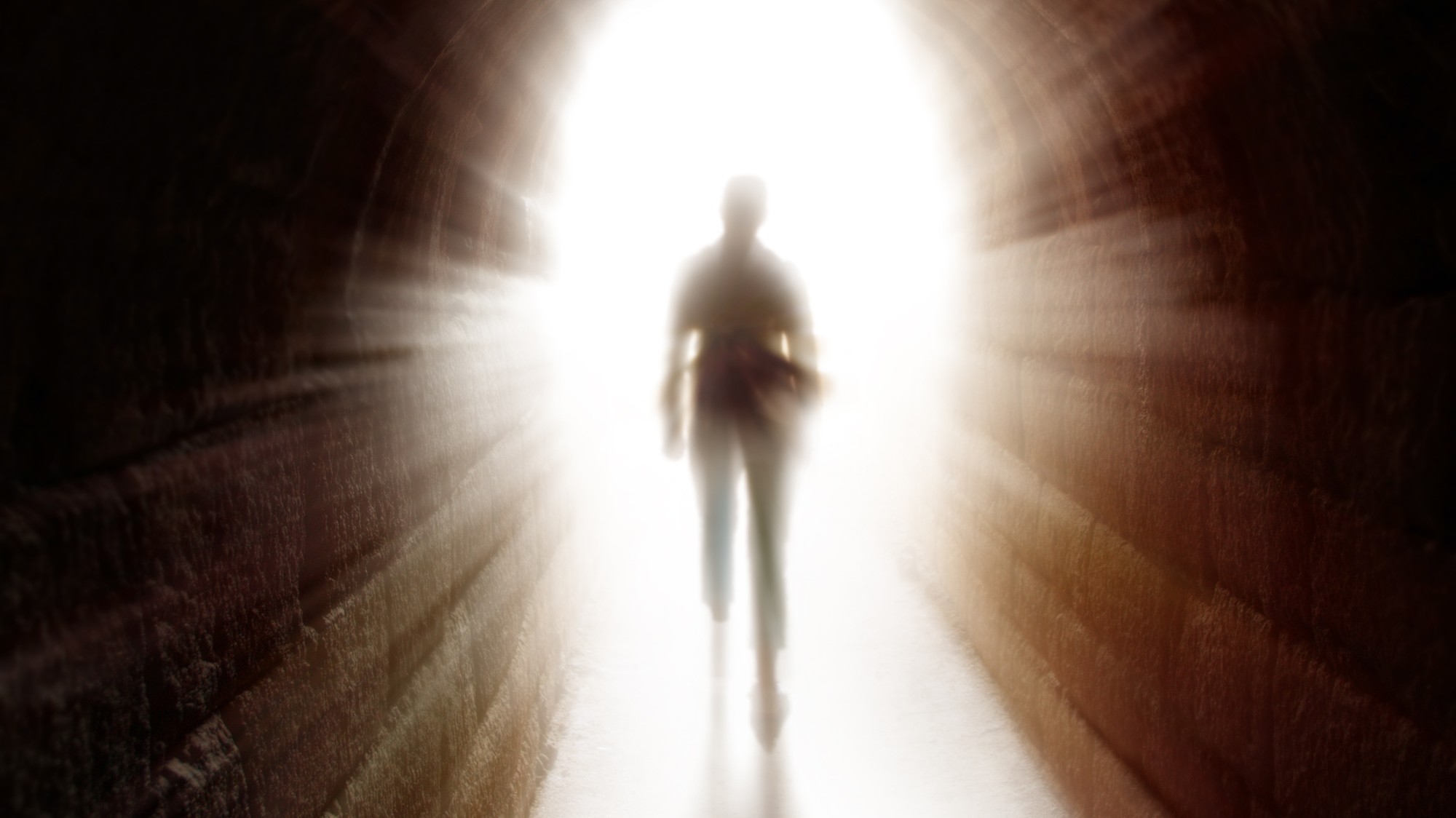 Žena nazrela za hranicu života. (ilustračné foto)