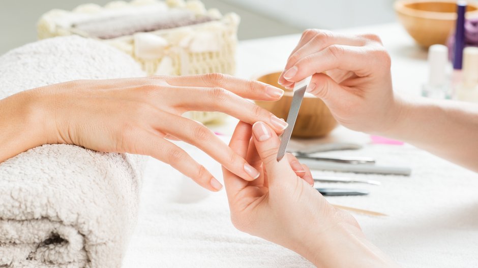 Dlaczego na manicure opłaca się pojechać na wieś?