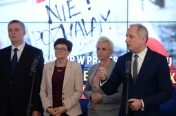 PO zaapelowała do prezydenta o zawetowanie ustaw dot. reformy edukacji