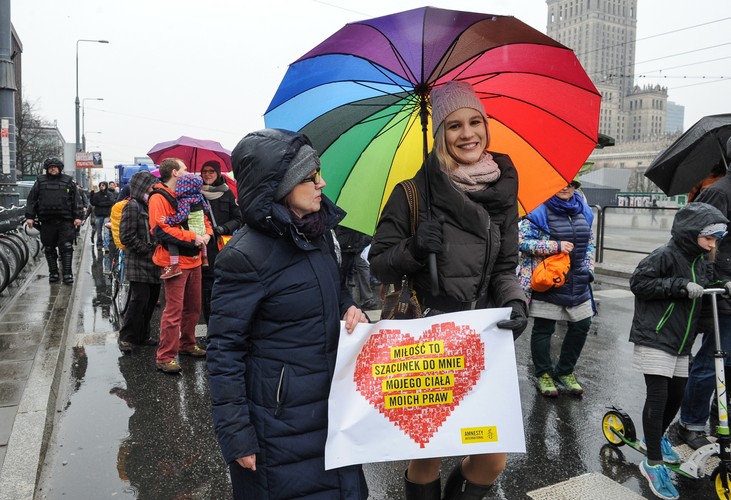 XVII MANIFA PRZESZŁA PRZEZ WARSZAWĘ