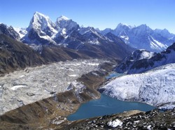 Himalaiści dostali niespodziankę. Pięć nowych szczytów