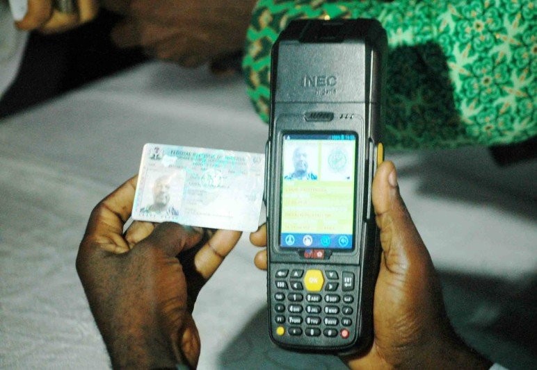 Card Reader in use during the last election 