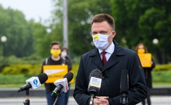 Hołownia: PiS to zło, a PO nie ma wizji Polski