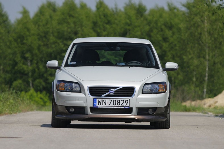 Ford Focus II kontra Mazda 3 i Volvo C30: Czy wszystko zostaje w rodzinie?