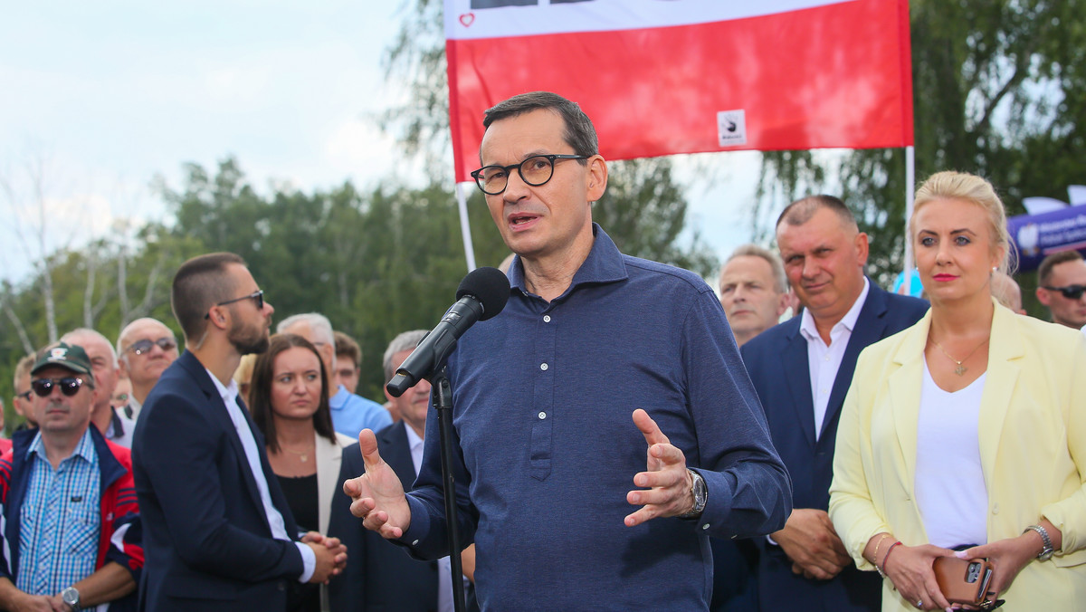 Niekorzystny dla PiS sondaż rządowego CBOS-u. Pogorszenie notowań