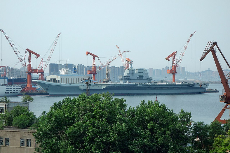 Lotniskowiec Shandong
