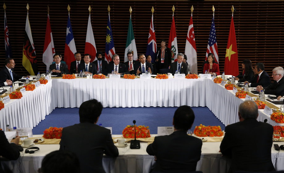 US President Barack Obama meets with the leaders of the Trans-Pacific Partnership countries in Beijing, November 10, 2014