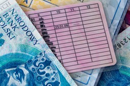 wyzsze oplaty za prawo jazdy i dokumenty dla kierowcow waloryzacja oplat 2026