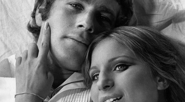  Barbra Streisand és Ryan O'Neal az ikonikus, Mi van Doki? című filmben Fotó: Getty Images