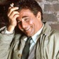 Peter Falk jako inspektor Columbo