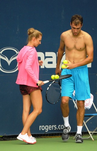 Miłość Janowicza i Domachowskiej rozkwita na korcie