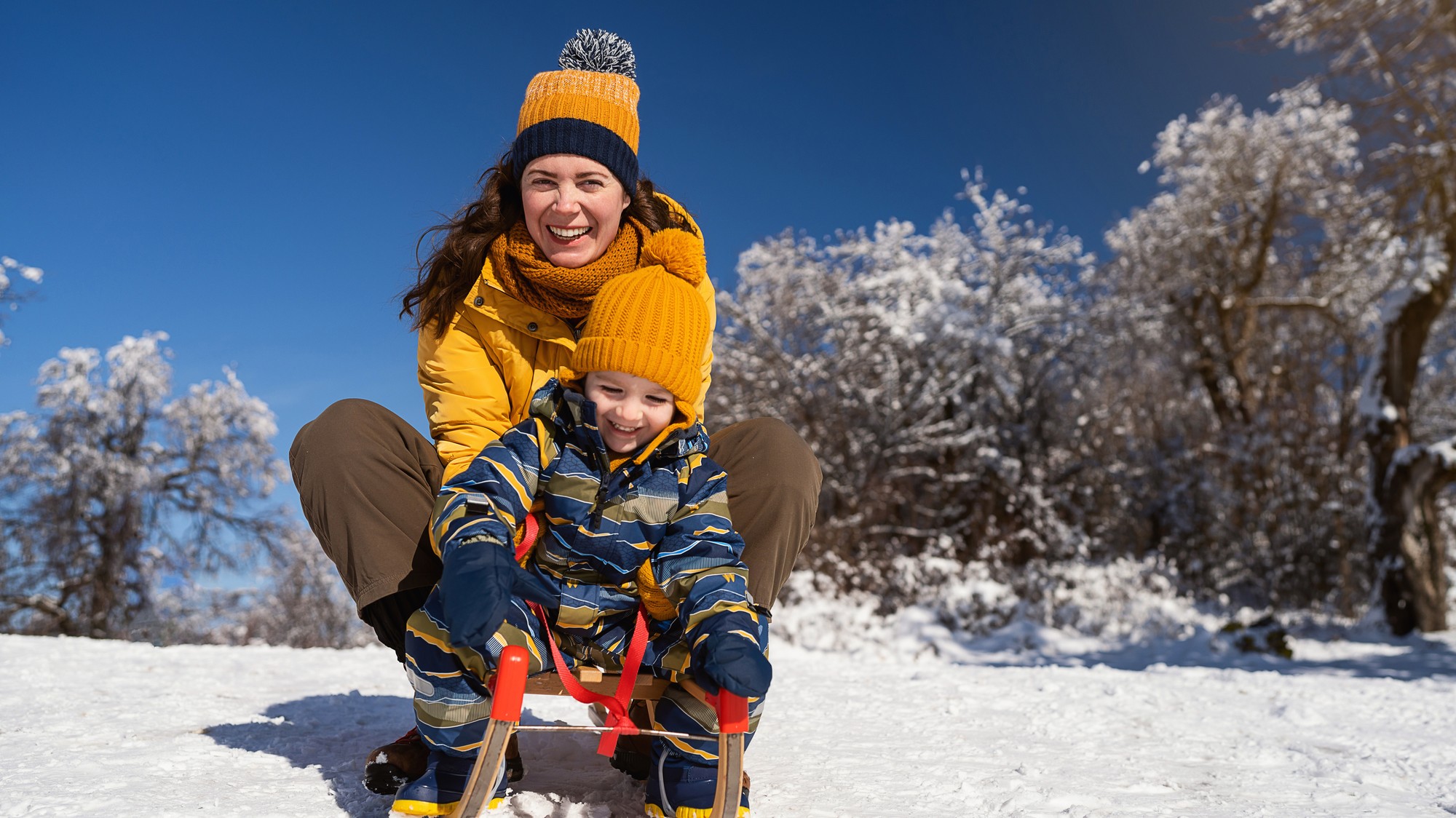 Aj pri sánkovaní je treba myslieť na pravidlá bezpečnosti. Ilustračné foto