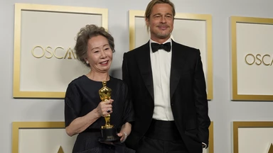 Oscary 2021. Koreańska aktorka flirtuje z Bradem Pittem: miło nareszcie pana poznać