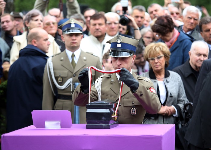 Pogrzeb generała Wojciecha Jaruzelskiego na cmentarzu wojskowym na Powązkach