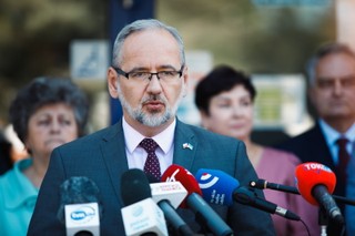 Niedzielski o finansowaniu podwyżek w ochronie zdrowia: 90 proc. szpitali nie zgłasza problemów
