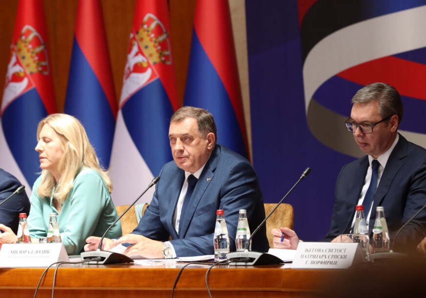 Milorad-Dodik-svesrpski-sabor-872x610