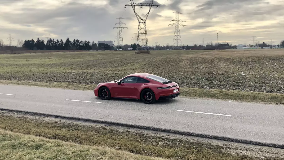 Porsche 911 Carrera GTS