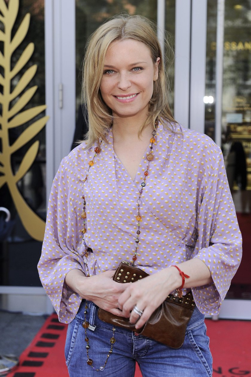 Paulina Młynarska nago z wężem. 20 lecie filmu Wirus