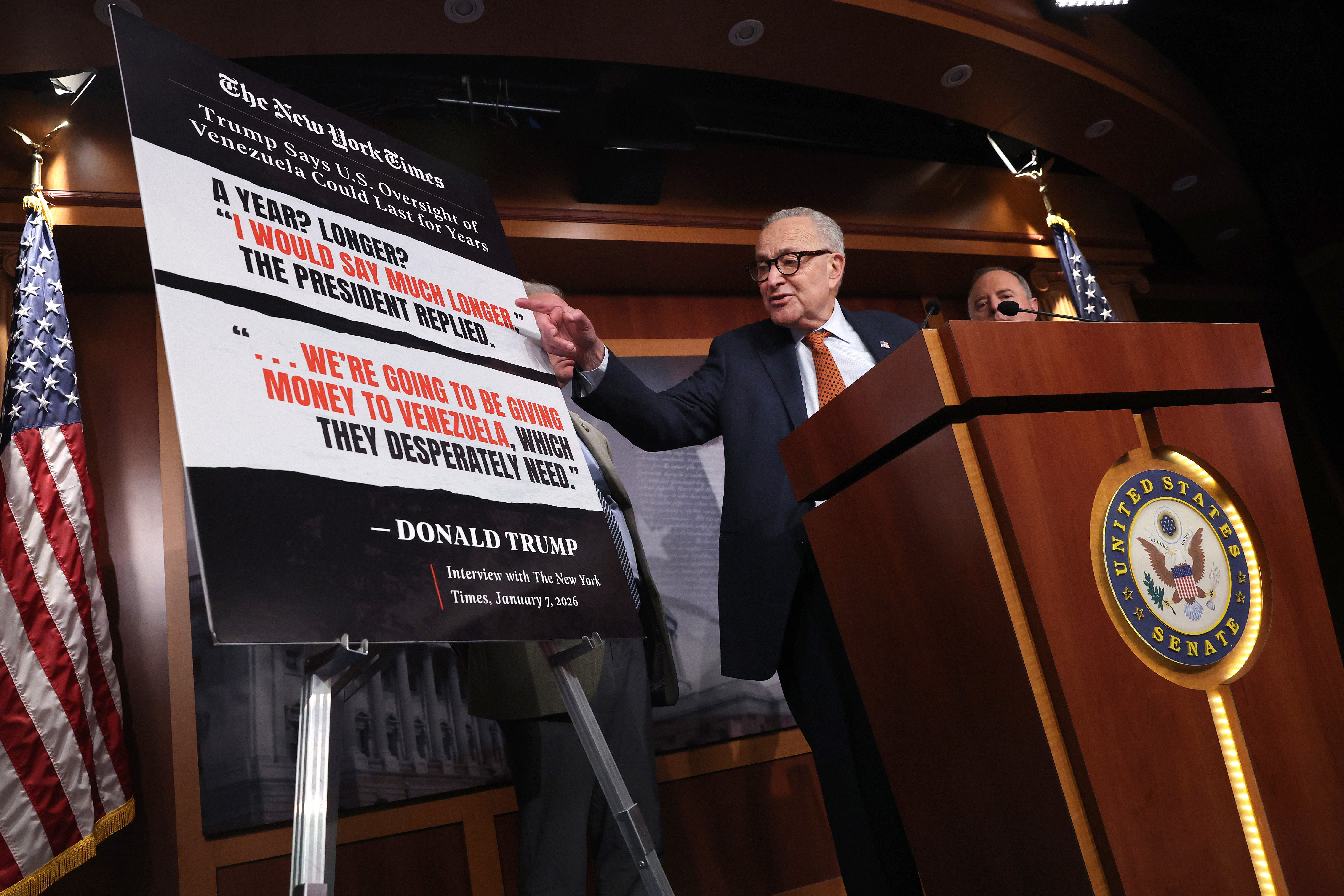 El Senado frena a Trump en Venezuela: 52-47 con cinco republicanos en contra