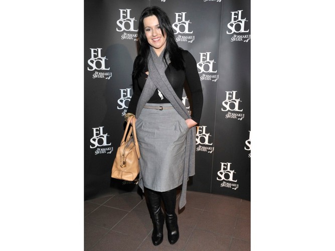 Długie czarne kozaki pasują niemal do wszystkiego