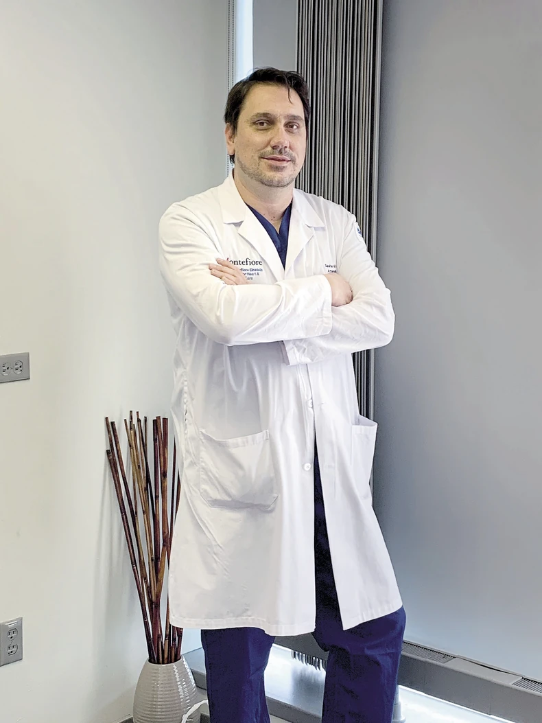 dr Saša Vukelić