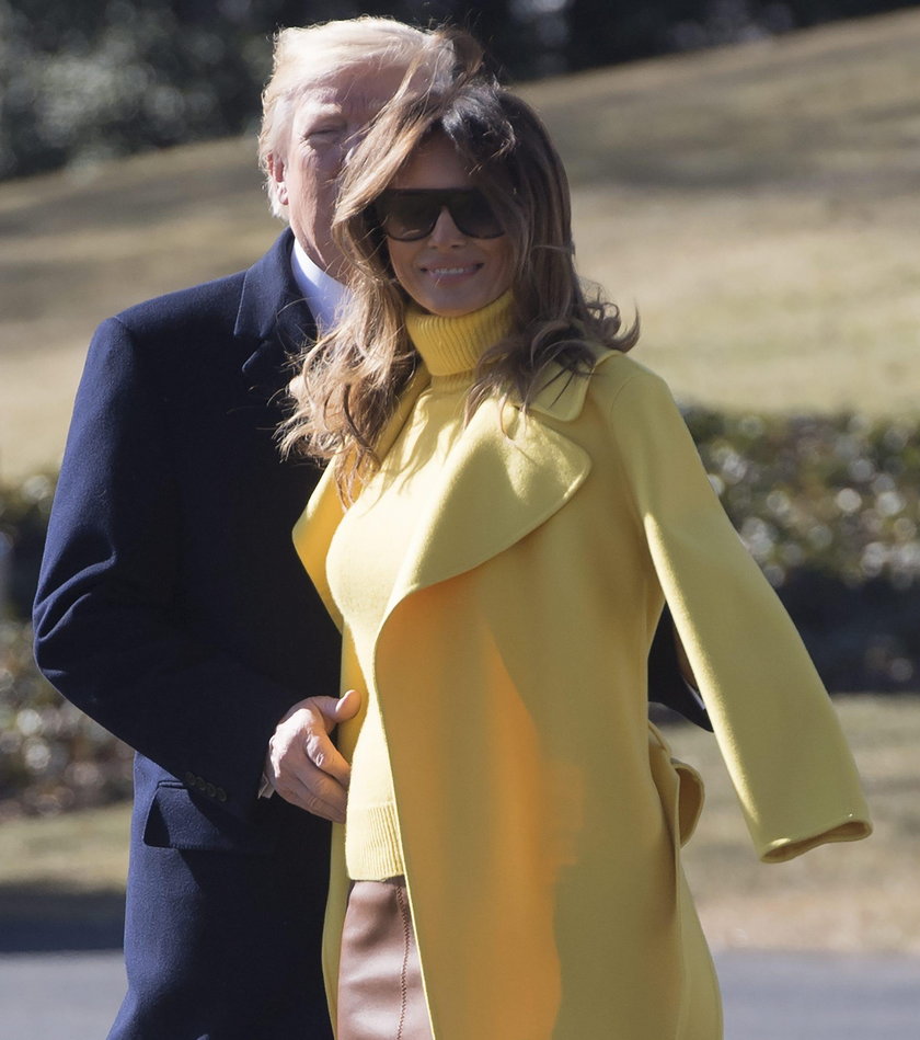 Melania znów zakpiła z Trumpa? Wymowne nagranie 