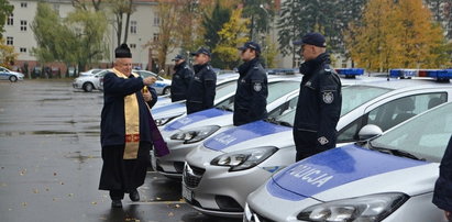 Policjanci dostali nowe radiowozy