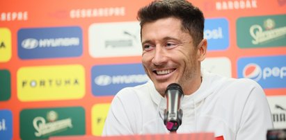 Robert Lewandowski przeprosił kibiców. "Tak naprawdę w ogóle nie powinniśmy rozmawiać na ten temat"