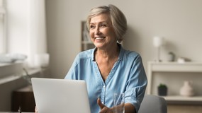 Osobom po 56. roku życia przysługuje 1893,41 zł brutto co miesiąc