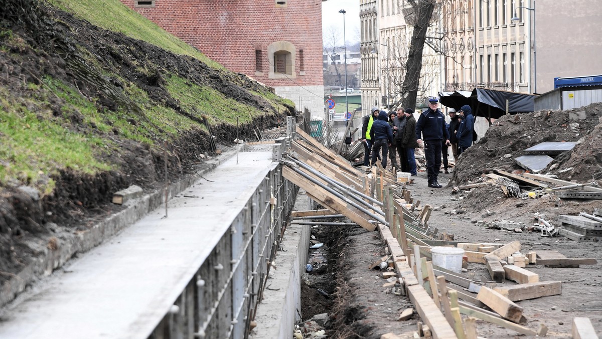 Kraków: Tragiczny wypadek na Wawelu. Prokuratura wszczęła śledztwo