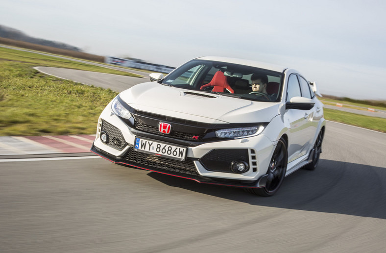 Honda Civic Type R jest tak szybka, jak wygląda