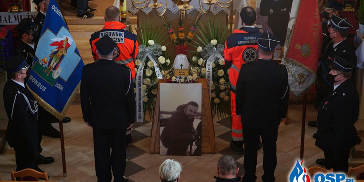 Pogrzeb 28-letniego strażaka i ratownika Michała Mikody.