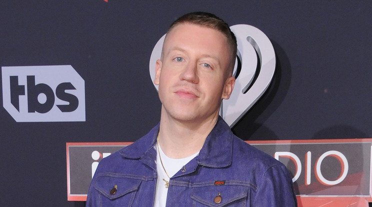 Macklemore rendkívüli születésnapot szervezett nagyijának/Fotó: Northfoto