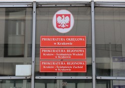 Znany ginekolog wśród 40 oskarżonych. Prokuratura: Brał 100 zł za zaświadczenie