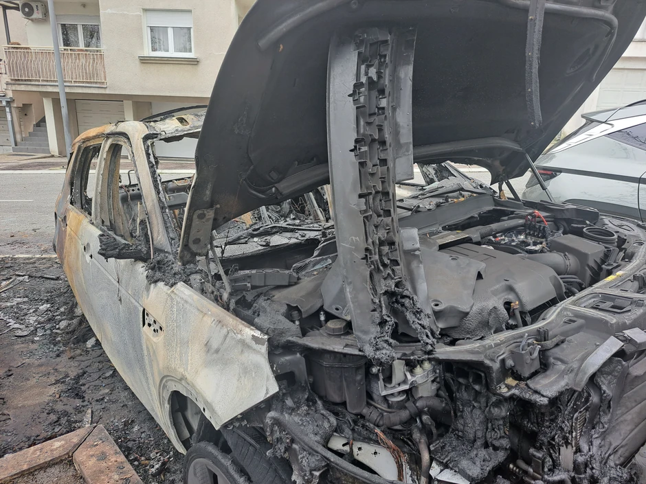 Automobili koji su izgoreli 