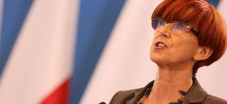 Minister rodziny przyznaje: 500 plus kosztuje więcej niż zakładaliśmy... Ale pieniędzy nie zabraknie