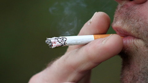 Cena paczki papierosów we Francji wzrośnie do 12 euro w 2025 r. - iFrancja