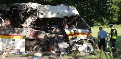 Potworny wypadek pracowniczego autokaru. Gest szefa firmy przywraca wiarę w ludzi