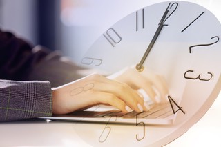 Czas pracy w 2025 roku. 2000 godzin w 250 dni