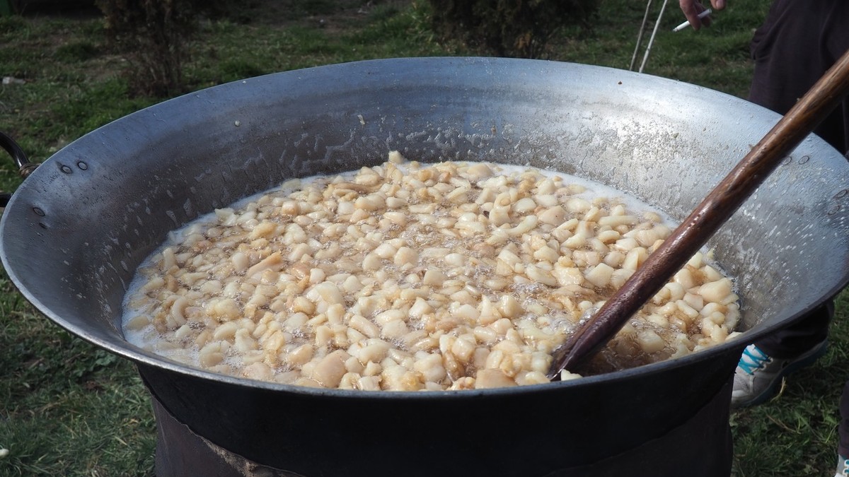 Pravljenje čvaraka, svinjokolj