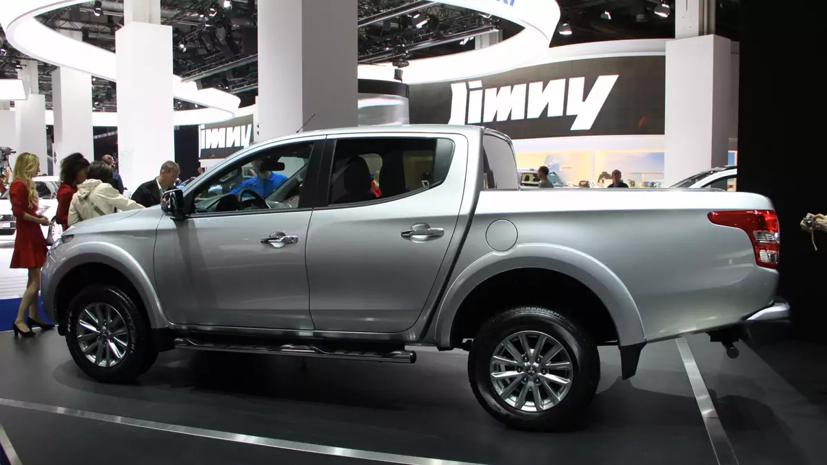 Mitsubishi L200 (Frankfurt 2015)