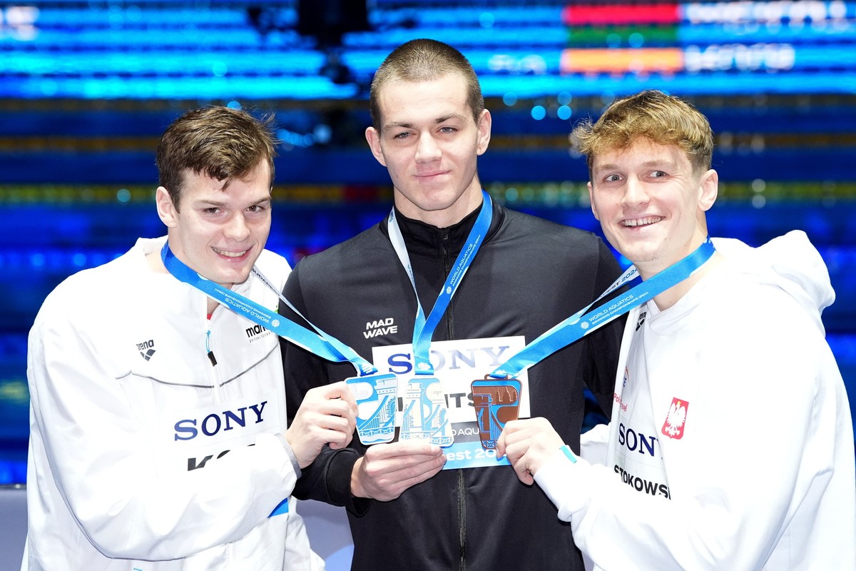 Miron Lifintsev (w środku), Hubert Kos (z lewej) i Kacper Stokowski (z prawej)