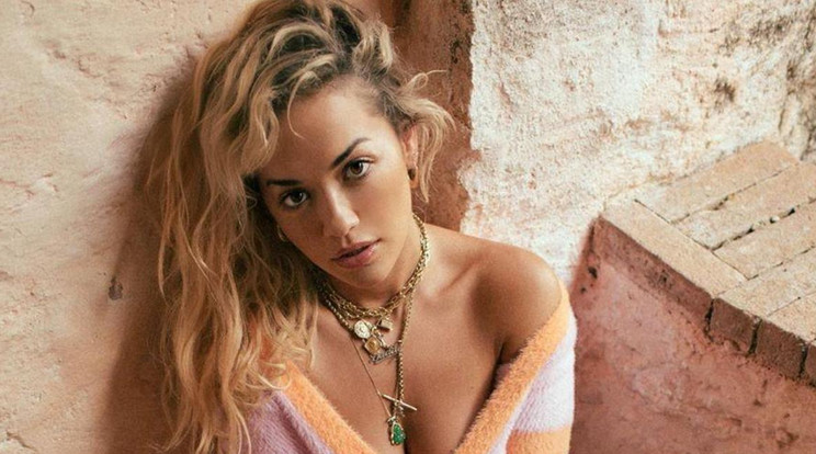 Dögös fotókkal örvendeztette meg követőit Rita Ora / Fotó: Northfoto