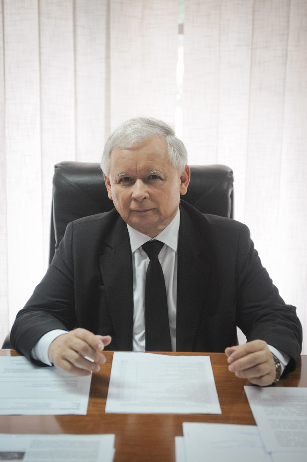 Kaczyński po raz pierwszy przyznaje się do przegranej. "To, co się stało, może mieć negatywne skutki na rynku polskim"