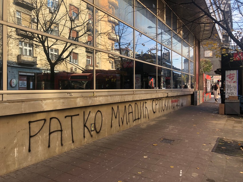 Grafit je ispisan sinoć