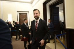 Kosiniak-Kamysz: Wąsik i Kamiński będą mogli oglądać obrady z galerii; nie mają upoważnienia do wejścia na salę plenarną