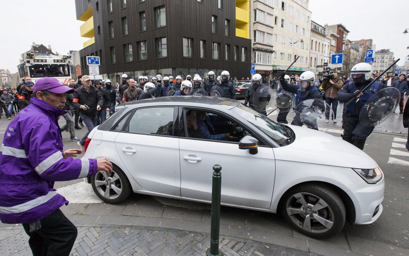 Zamieszki w dzielnicy Molenbeek w Brukseli