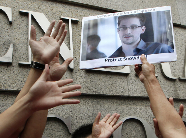 Łukaszenka uważa Snowdena za zdrajcę
